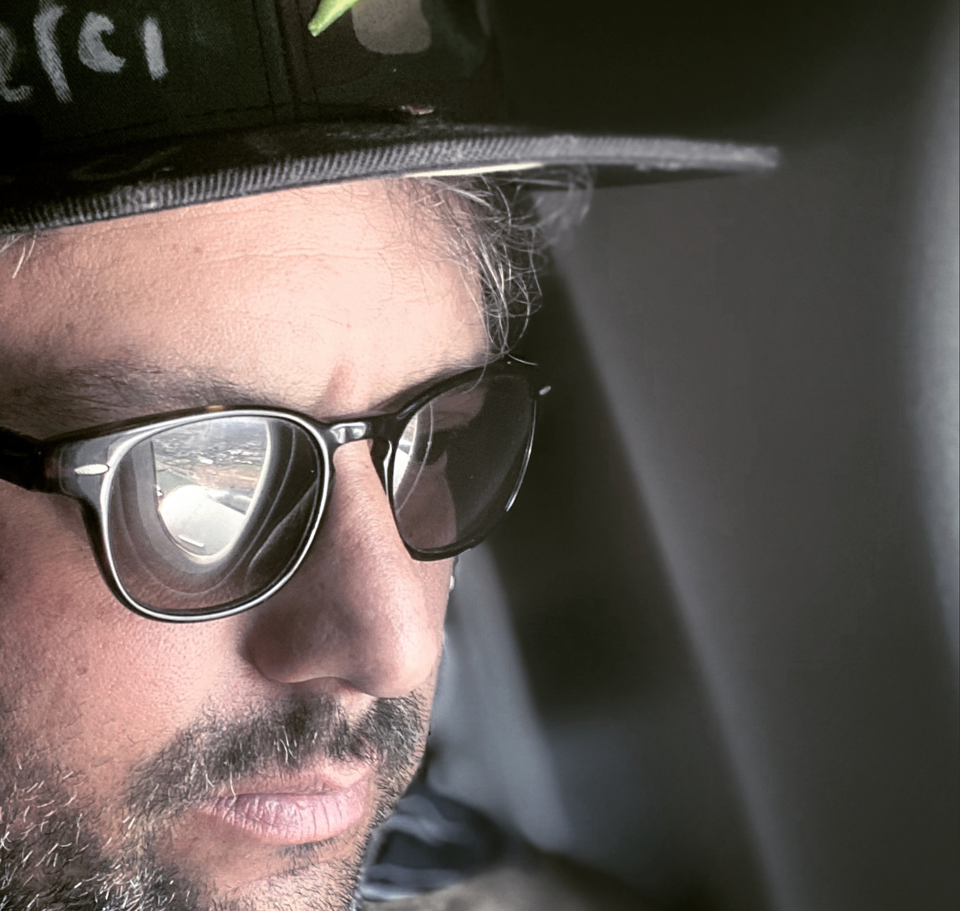 "Tuesday Interview" with Governor Candidate | Louis DeBarraicua